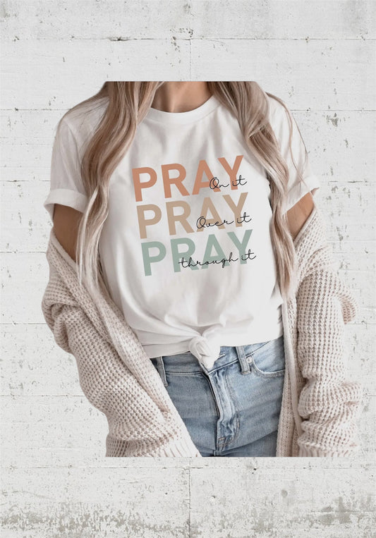Women’s Pray Tee